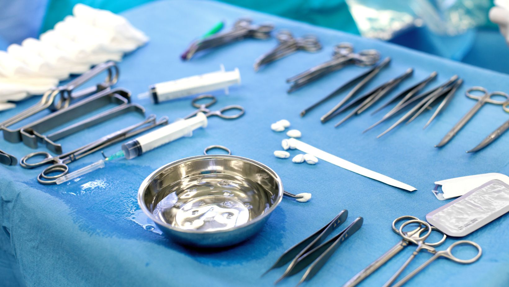 Enhancing Beauty: Principles of Aesthetic Surgical Practices - Tran ...